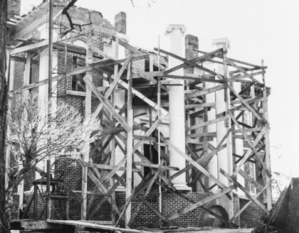 New pillars being added to the 1954 renovation of Byars Hall.