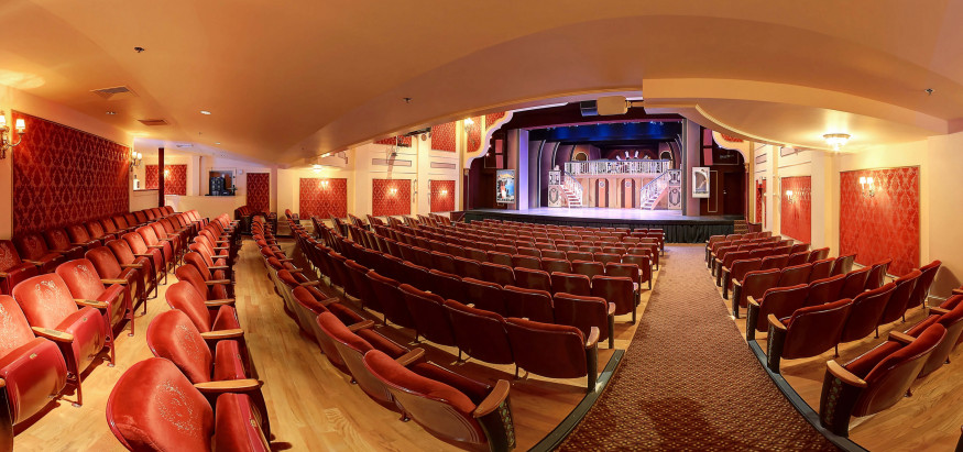 Through their partnership, E&H Theatre students have the opportunity to work with the historic Barter Theatre in Abingdon, the state ...
