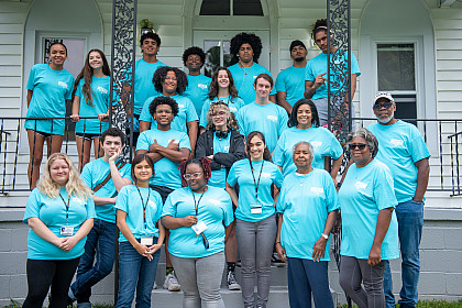 Students participate in Service Plunge Fall 2023