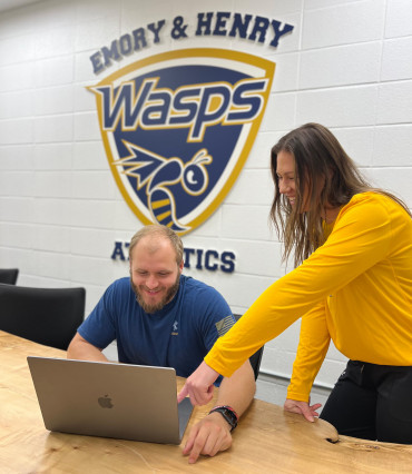 Student Athlete Success Center Student getting assistance with course work