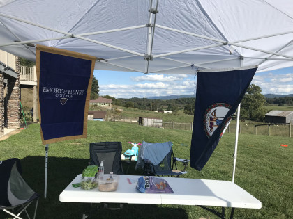 From Lisa Bourne ('07, Abingdon): Bourne/Weaver-Miller party of 9 have perfected the strategy of letting our kids play while we cele...